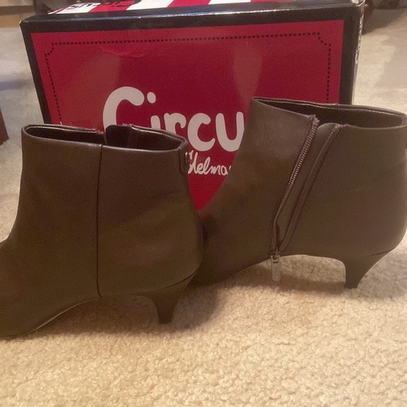 Brown Booties - Picture 3 of 4